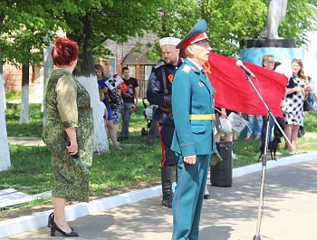 Бессмертный полк в п. Епифань и торжественный митинг, посвященный Дню Великой Победы 