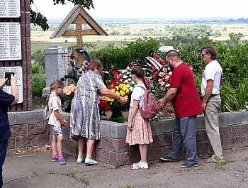 21 июня состоялся Торжественный митинг и возложение венков к Мемориалу Павшим в годы Великой Отечественной войны - «День памяти и скорби»