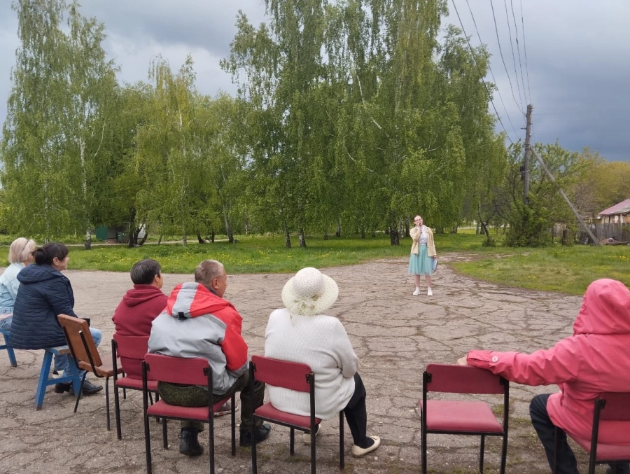 В рамках Международного дня семьи сотрудники Людмила Москалева и Ирина Силк