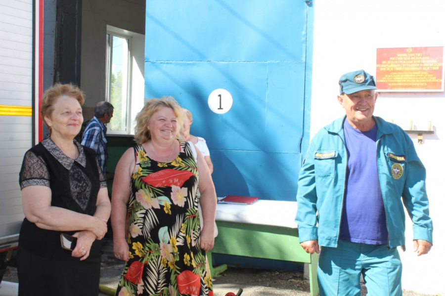 17.08.2023 г. Депутат Собрания депутатов МО Епифанское Кимовского района Трефилов С.М. провел встречу с жителями п.Епифань, на которой сообщил о предстоящих выборах депутатов Собрания депутатов МО Епифанское 3-его созыва 8,9 и 10 сентября 2023 г.