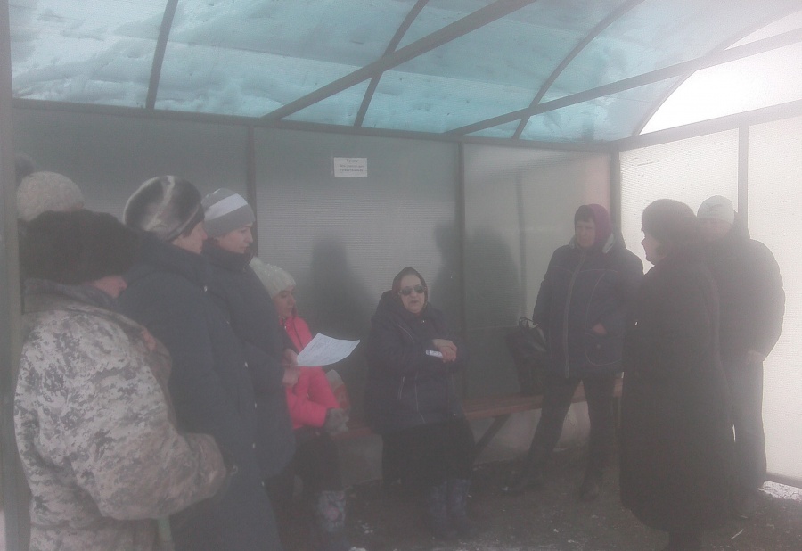 03/04/2019 встреча главы администрации МО Епифанское Лаврова В. А. с жителями д. Старая Гать