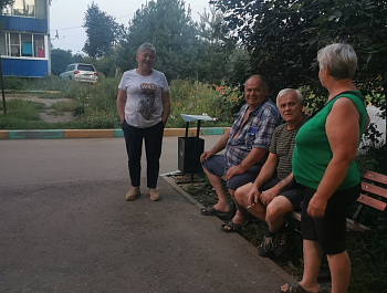 16.08.2023 г. Состоялась встреча кандидата в депутаты Собрания депутатов МО Епифанское Кимовского района Ливанской В.П. с жителями д.26а по ул.50 лет Октября п.Епифань, по вопросу предстоящих выборов депутатов Собрания депутатов МО Епифанское 