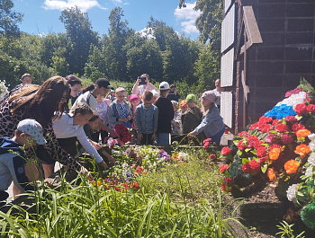    22 июня – День памяти и скорби. Ровно 83 года назад, на рассвете 22 июня 1941 года, фашистская Германия вероломно напала на Советский Союз. Началась самая страшная, самая кровопролитная война в истории человечества. В этой четырехлетней войне советский