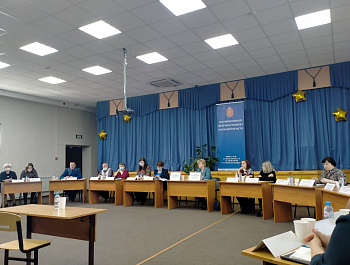 12 апреля 2022 года в соответствии с поручением Губернатора Тульской области с целью правого просвещения граждан Тульской области уполномоченный по правам человека Тульской области Ларина Татьяна Владимировна провела встречу с жителями.